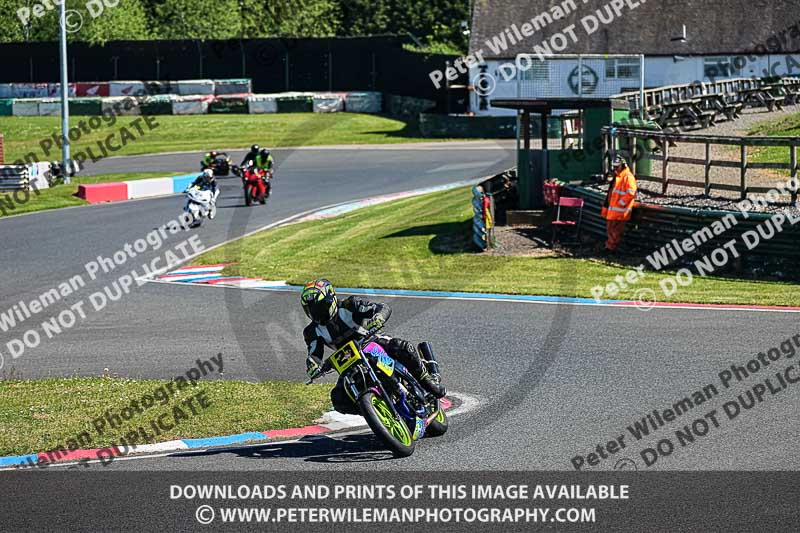 enduro digital images;event digital images;eventdigitalimages;mallory park;mallory park photographs;mallory park trackday;mallory park trackday photographs;no limits trackdays;peter wileman photography;racing digital images;trackday digital images;trackday photos